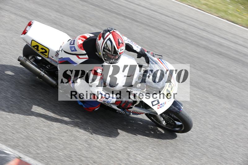 /Archiv-2025/05 14.04.2025 Plüss Moto Sport ADR/Freies Fahren/42